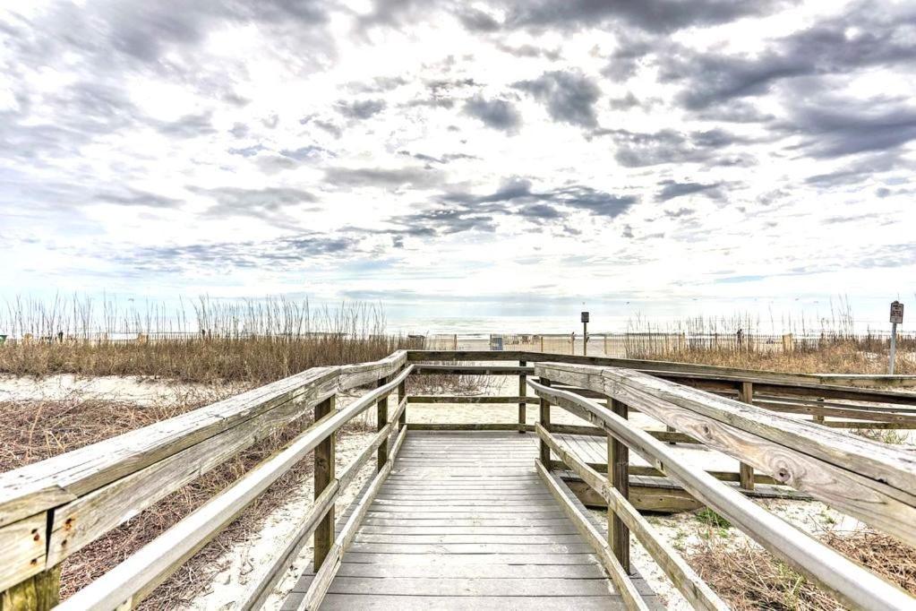 Aparthotel Ocean Front, Private Balconies Myrtle Beach Esterno foto